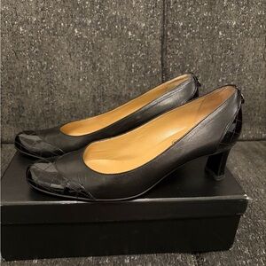 Chanel Black Quilted vintage pumps